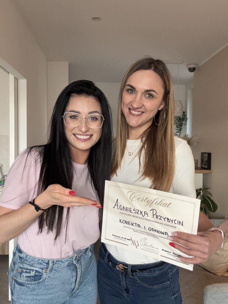 Kursantki - Szkoła Stylizacji Paznokci Sosnowiec