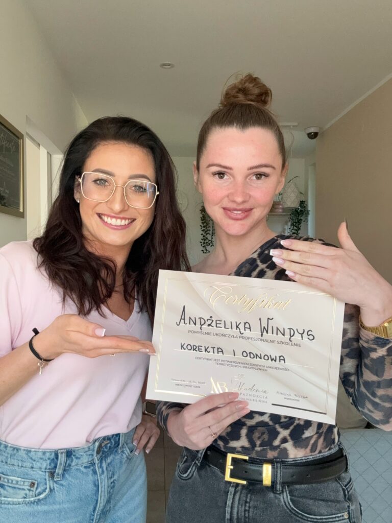 Kursantki - Szkoła Stylizacji Paznokci Sosnowiec