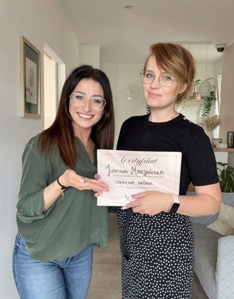 Kursantki - Szkoła Stylizacji Paznokci Sosnowiec